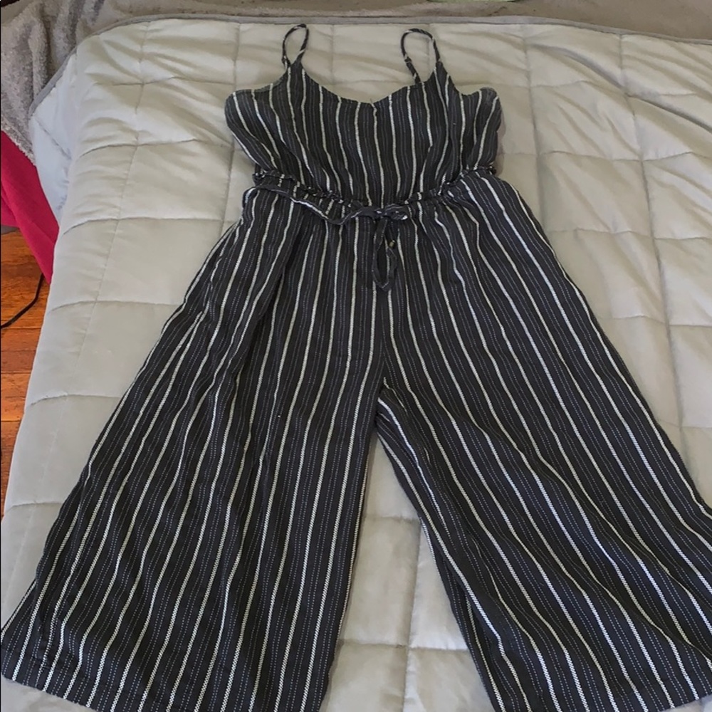 Sleeveless, cropped wide leg jumpsuit